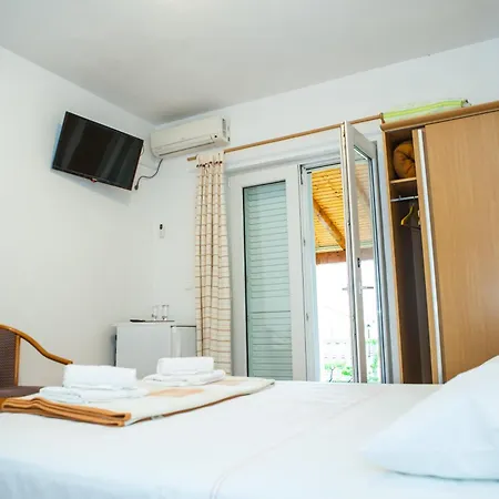 Zina Apartmants 아파트